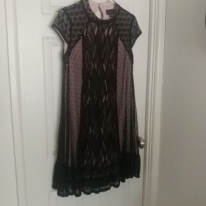 Beautiful Delicate Lace Trapeze Dress